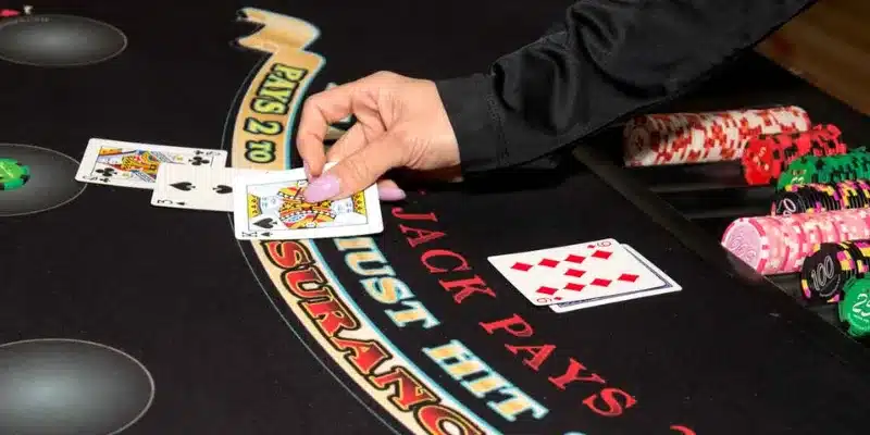 Chiến lược chơi Blackjack th&ocirc;ng minh để gia tăng cơ hội chiến thắng